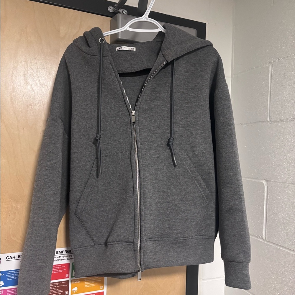 Zara Boxy-fit/Oversized Gray Zip Up Sweater